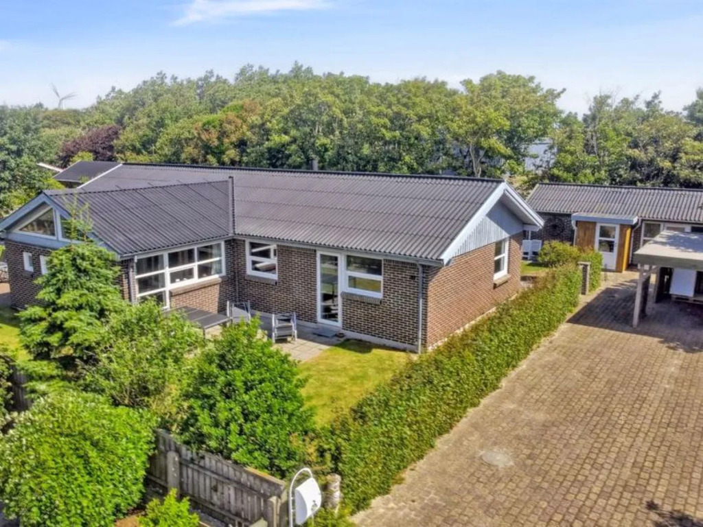 "Erle" - 1.5km from the sea in NW Jutland