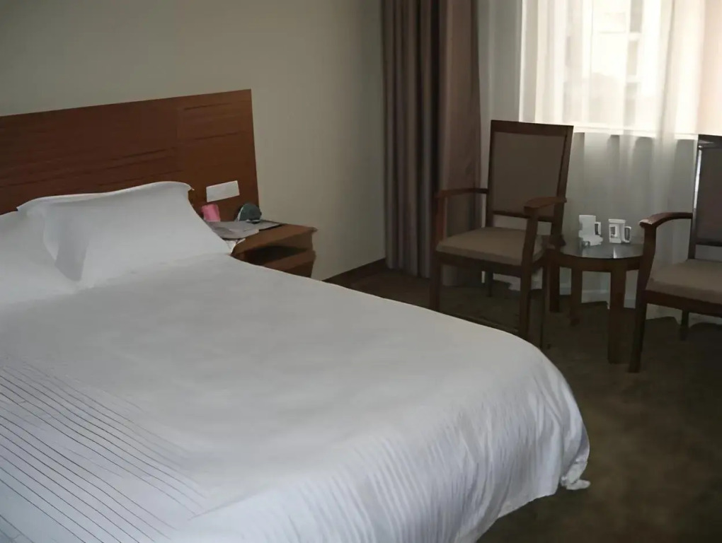 GreenTree Inn WenZhou XiaoNanMen Express Hotel