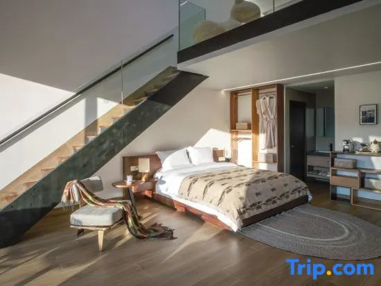 Xingyi Wanfeng Linyueqili B&B