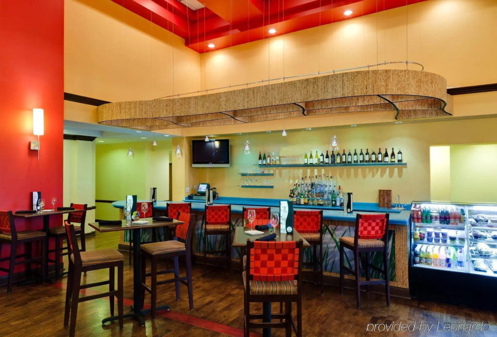 Hotel Indigo Chicago - Vernon Hills by IHG