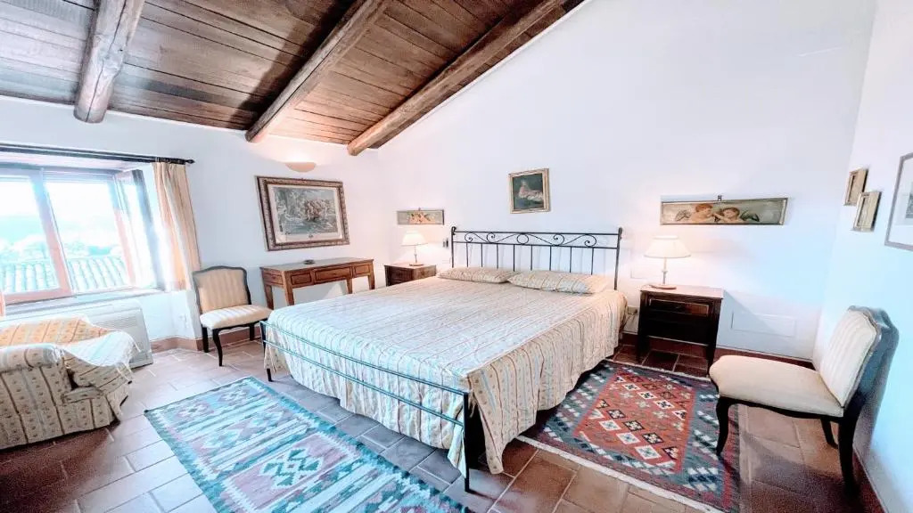 Spoleto Splashwhole Private Villagesleeps 20Discounted May June Sept Oct 2