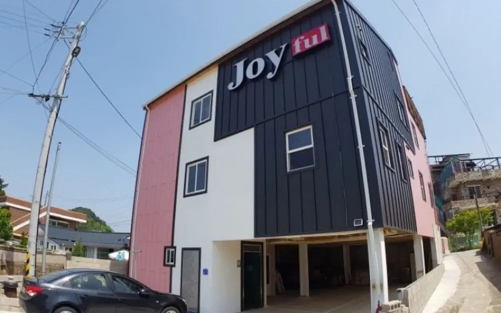 Gangneung Jeongdongjin Joyful Pension