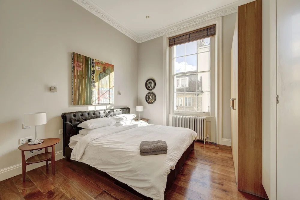 Luxury flat & terrace Hyde Park Stables