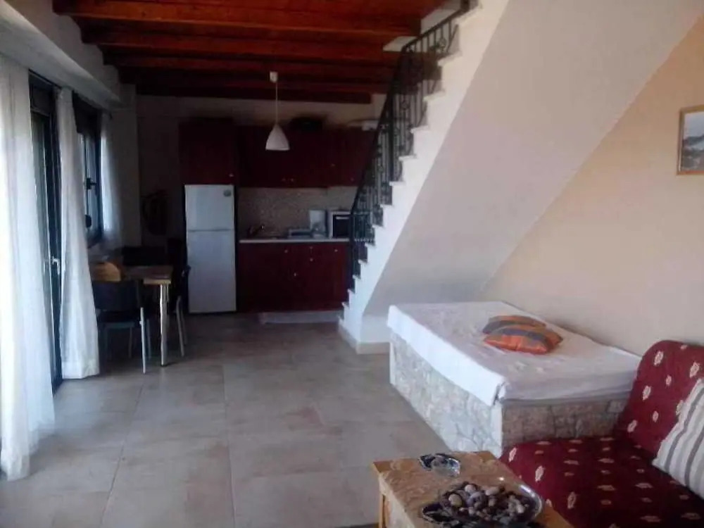 Cardamilia Suites