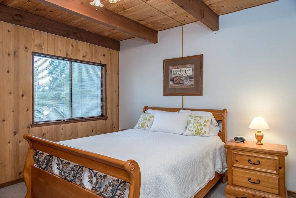 Rustic and Inviting in Tahoe Donner by RedAwning