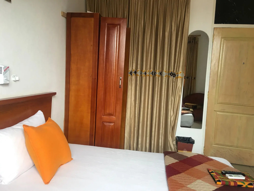 Asantewaa Premier Guesthouse