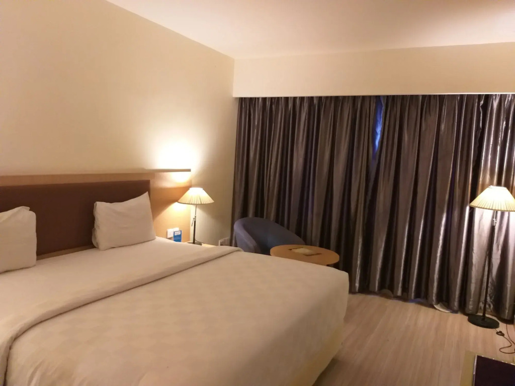 OYO 666 D' Grande Hotel Batam