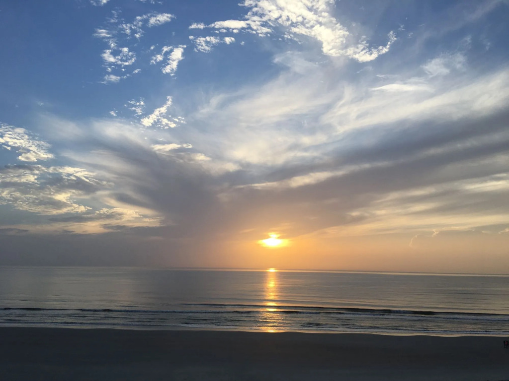 Tropical Winds Resort Hotel