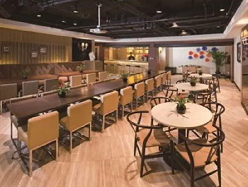 Days Inn Business Place Longwan Beijing