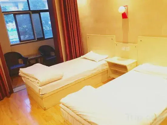 Fuyang Jianzong Kaidi Hotel