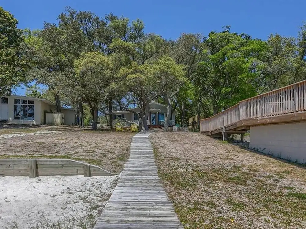 Sunny South by Meyer Vacation Rentals