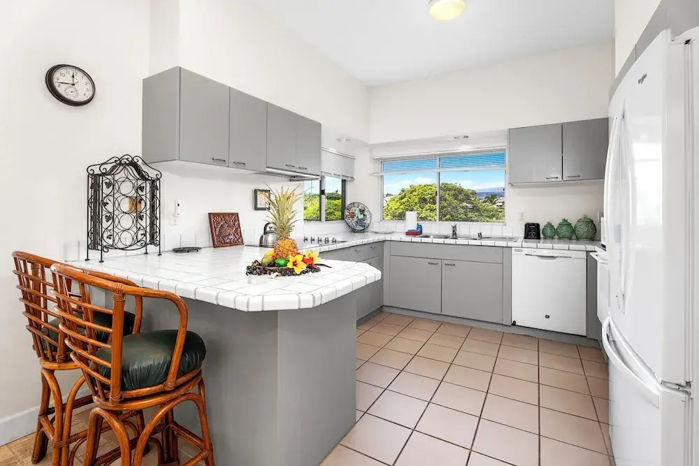 Beautiful Mountain View - Concierge Included - Spacious! - Vrkcv