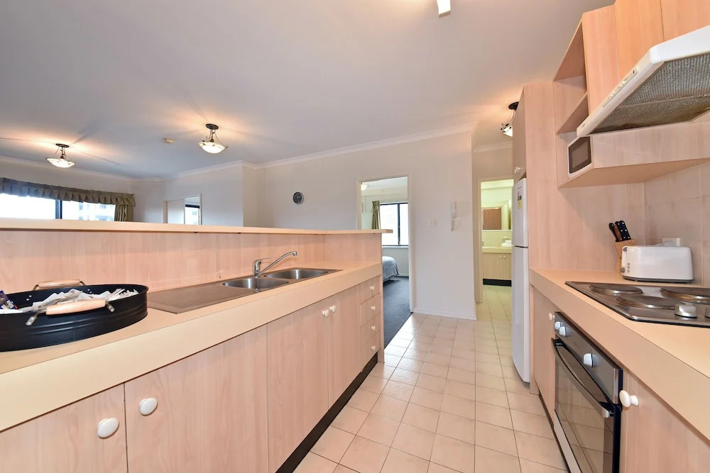 East Perth 2 x 1 Trendy Apartment
