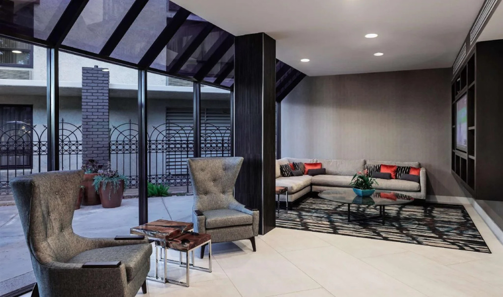 DoubleTree by Hilton San Bernardino