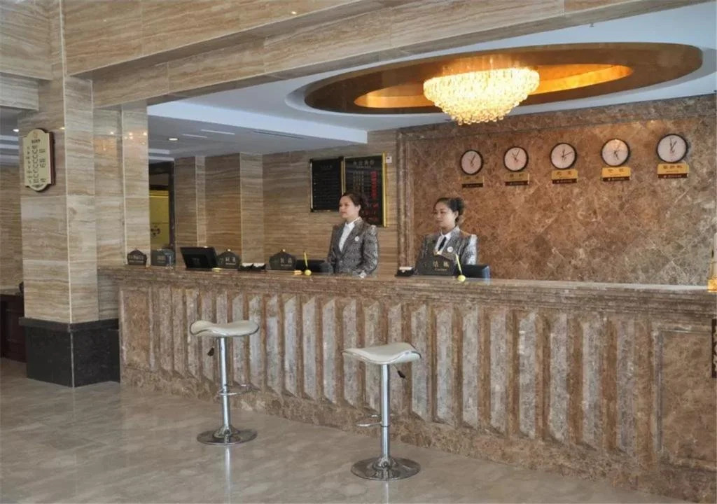 Golden Beach Hotel