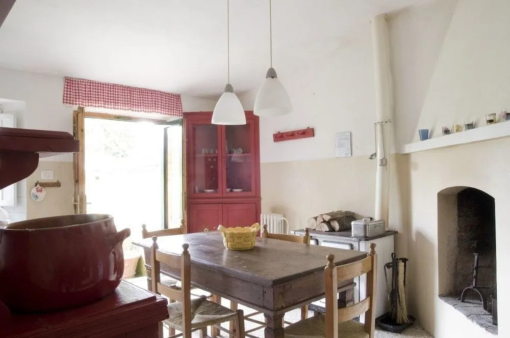 Fattoria di Bacchereto - Guest House