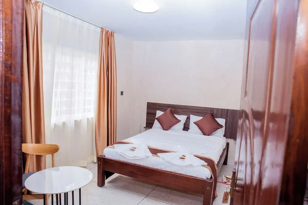 S - Tetu Inn Nairobi CBD