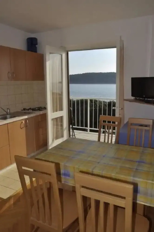 Petar - 6m From the sea - A1