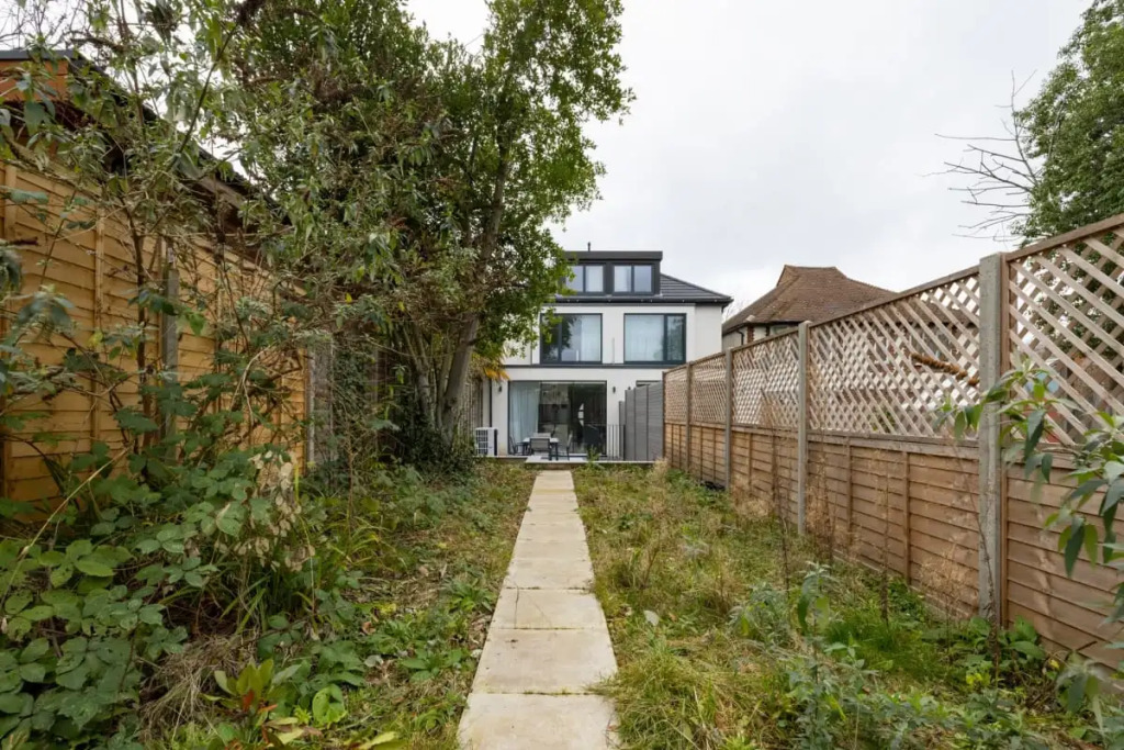 The Putney Arms - Bright 4BDR Mews Home wiith Garden and Patio