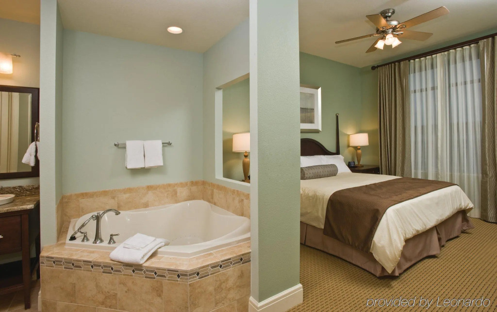 Wyndham National Harbor 2BR Apartment with Resort Access