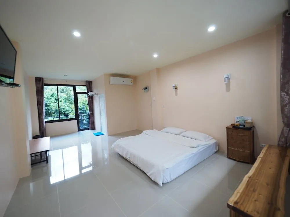 Wang Tey Homestay Khiri Wong