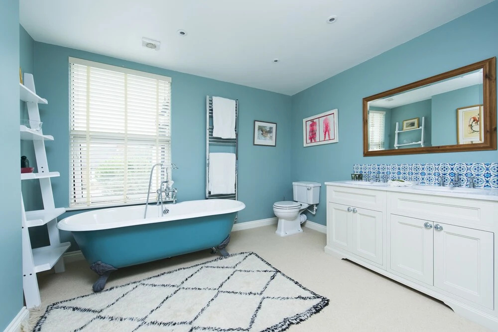 Gorgeous Modern 5BR Family Home