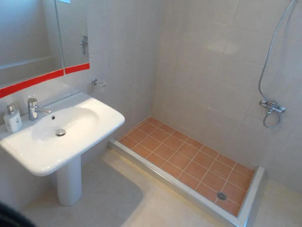 AR Apartments by Saranda Hotel