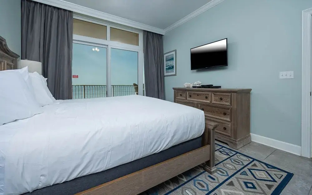Phoenix Gulf Shores 702 3 Bedroom Condo