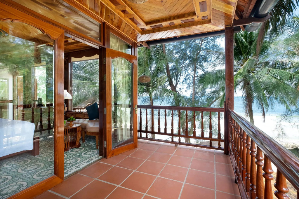 Coco Palm Beach Resort