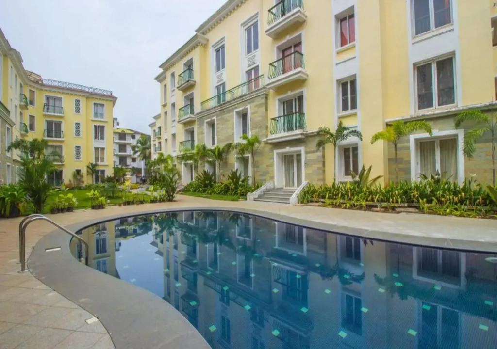 ComfyCorner - Luxurious 2-BHK Apartment