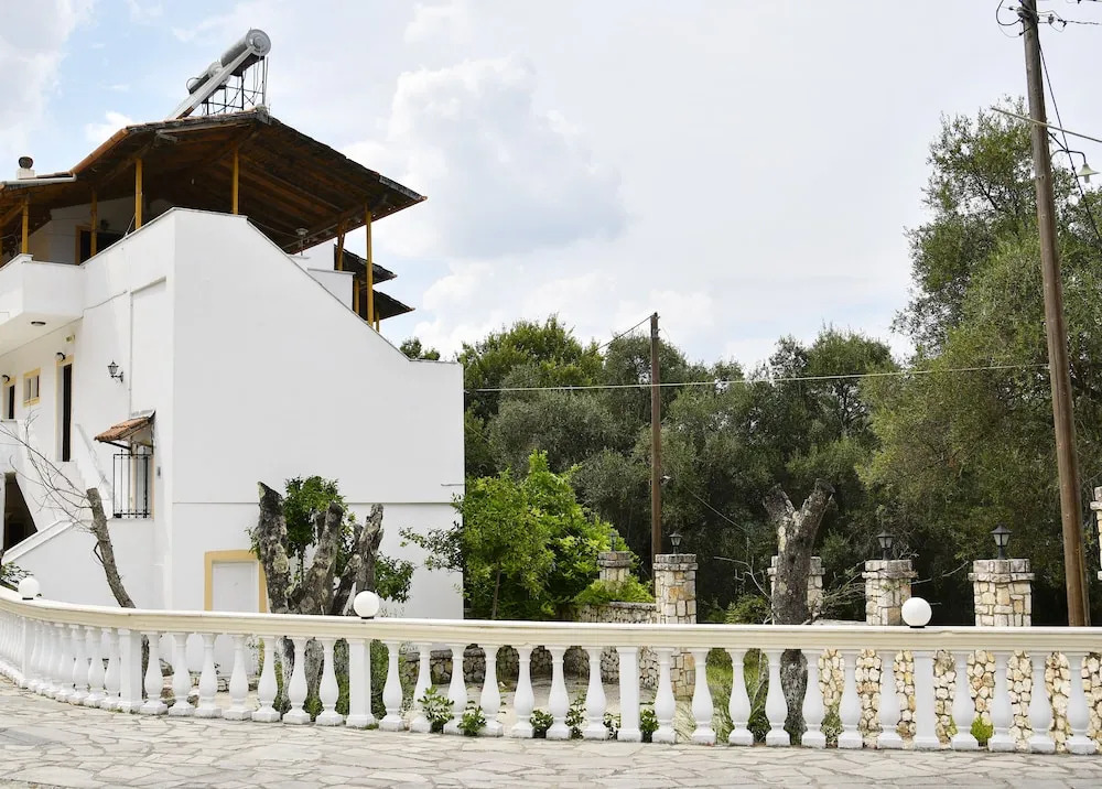 Corfu Room apartments,in a lush greeness hill for piecefull holidays