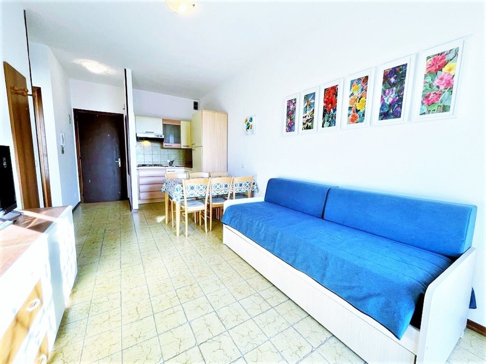 Apartment in Caorle 500 m From Beach