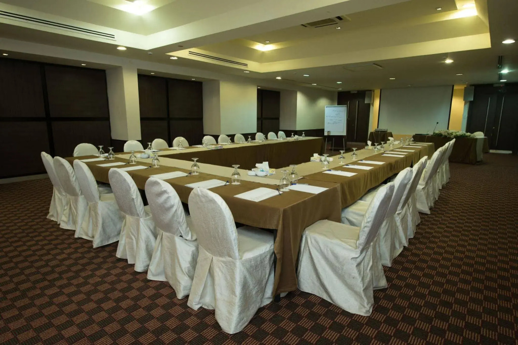 Century Park Hotel