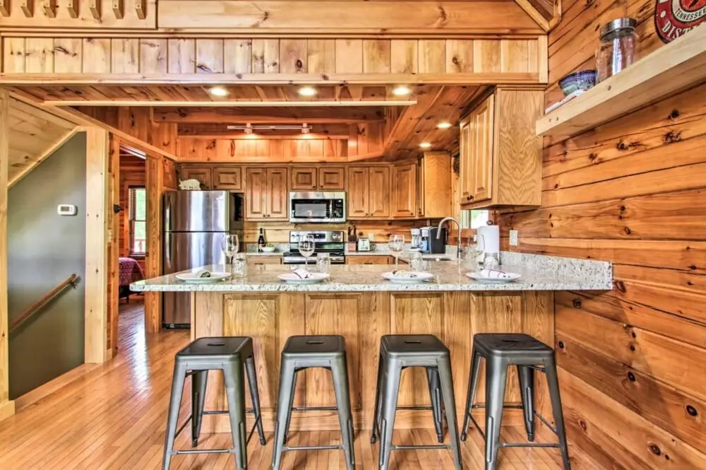 A Stone's Throw By Heritage Cabin Rentals