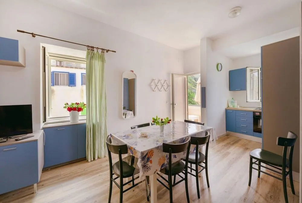 Corricella Moonlight House