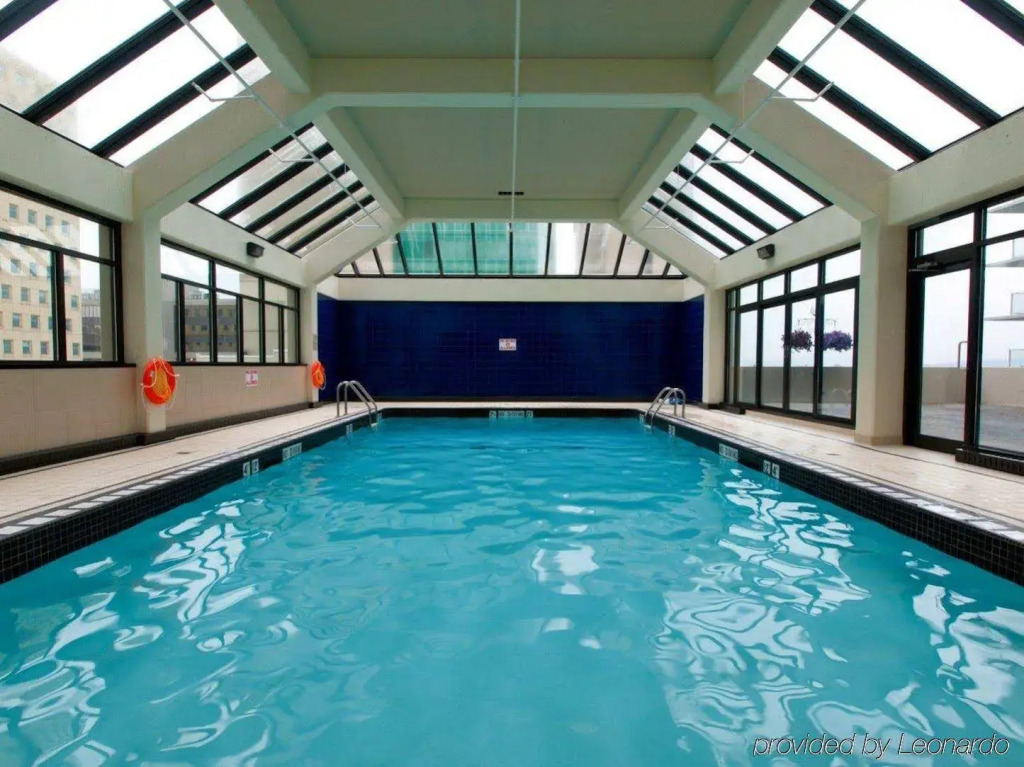 Holiday Inn Vancouver-Centre Broadway by IHG