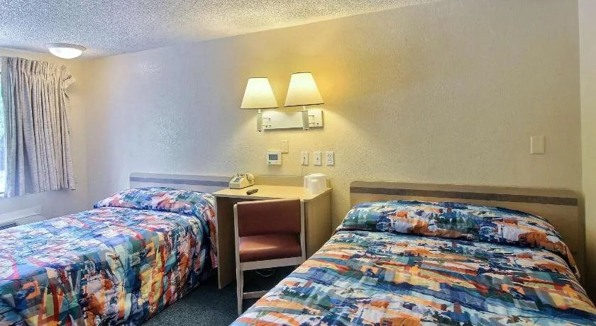 Motel 6 Palm Bay