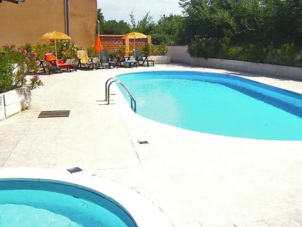 Apartment in Liznjan Near Bora Beach