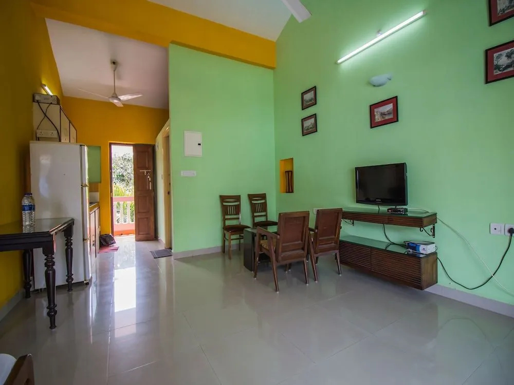 OYO 13345 Home Courtyard Chapora