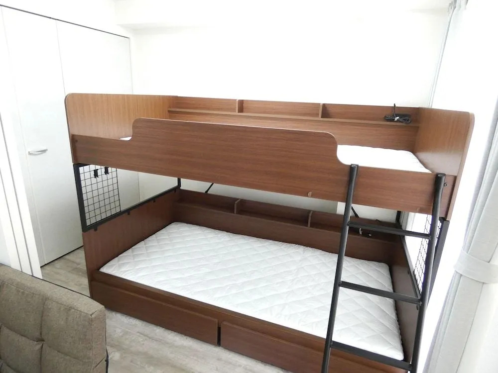 Alpha Square Minami 6 Jo 511