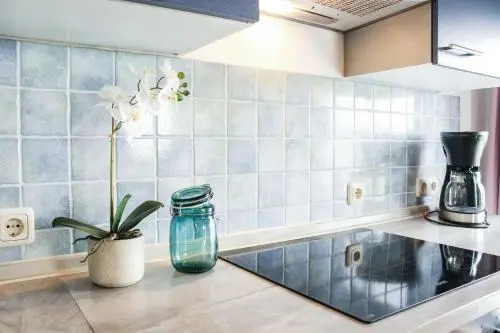 Ferienwohnungen Ostseestern - 7 Apartments, Obstgarten, Lagerfeuer, Spielplatz, Fußbodenheizung, Parken