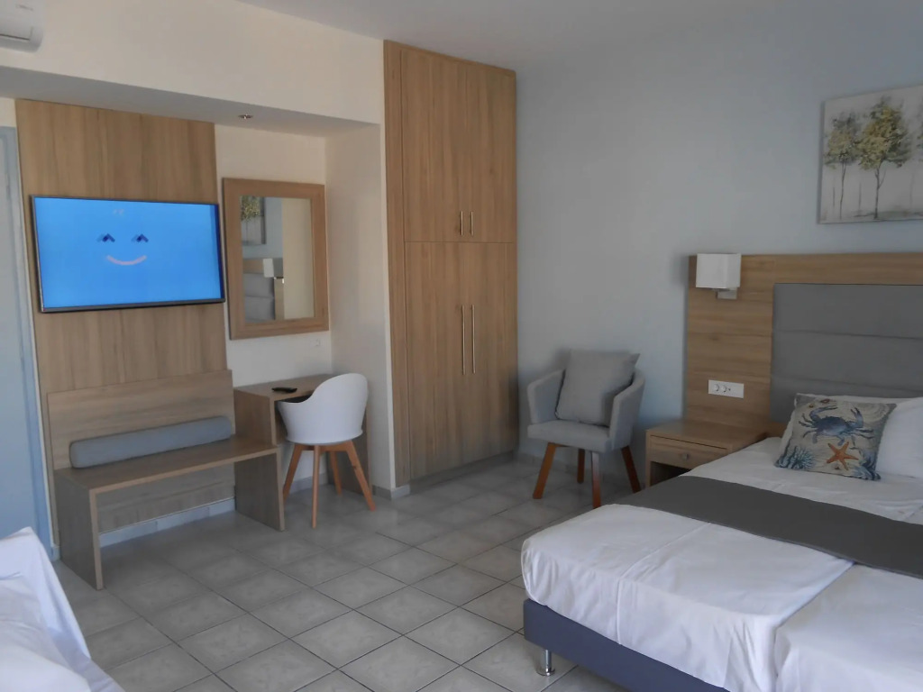 Aristo Apartments