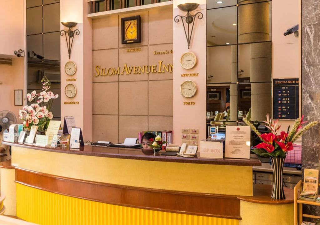 Silom Avenue Inn