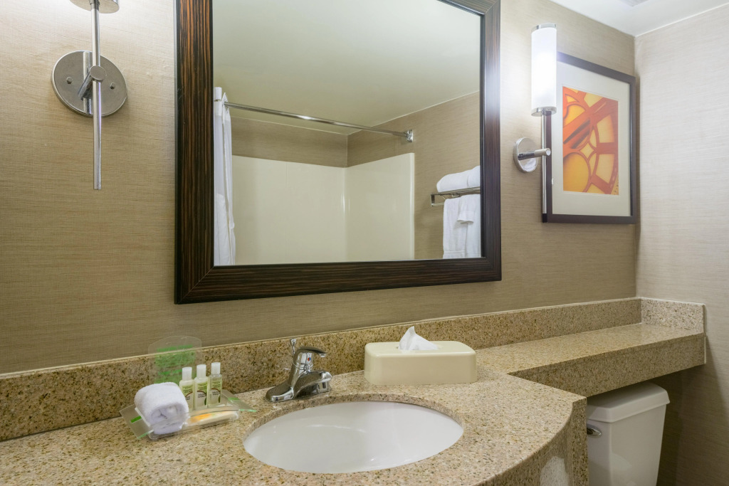 Holiday Inn Harrisburg I-81 Hershey Area by IHG