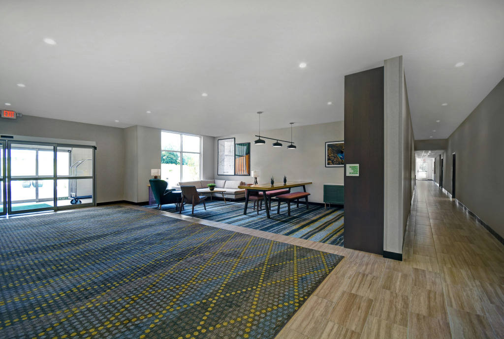 Holiday Inn Grand Rapids North - Walker by IHG