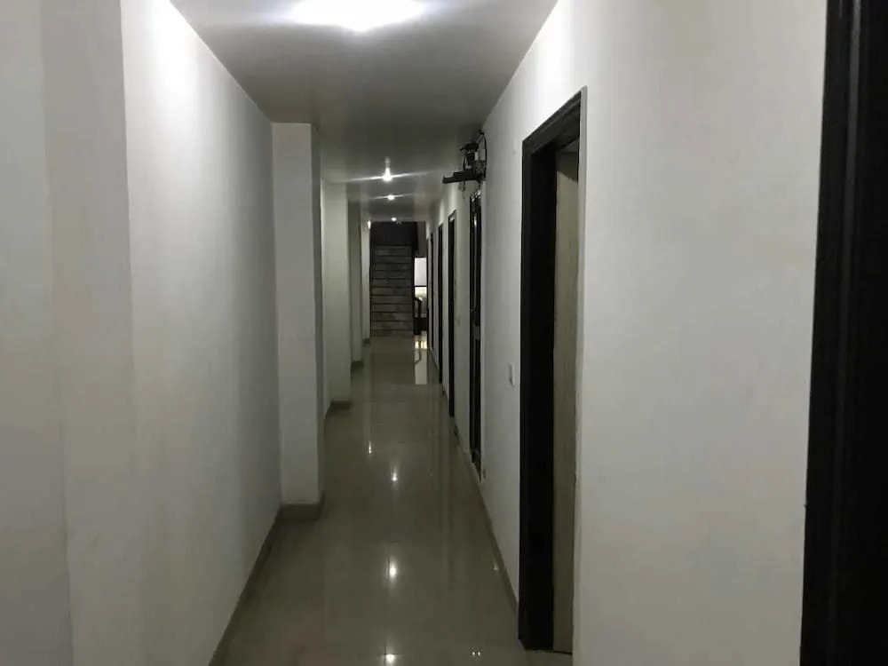 Hotel Aamantran Inn