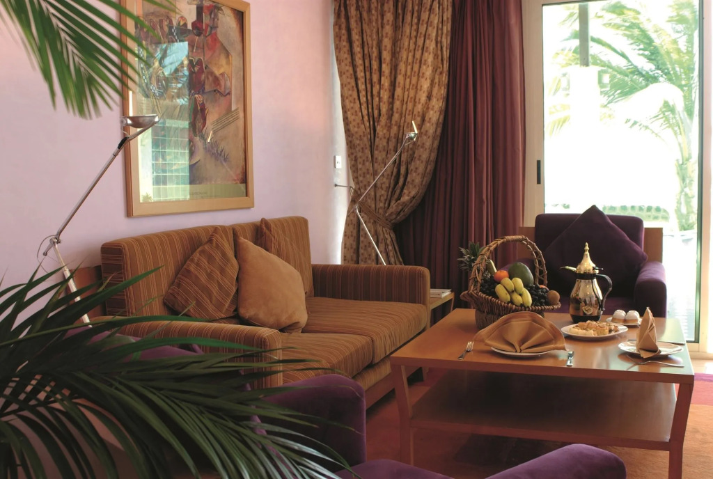 Al Nawras Island Resort
