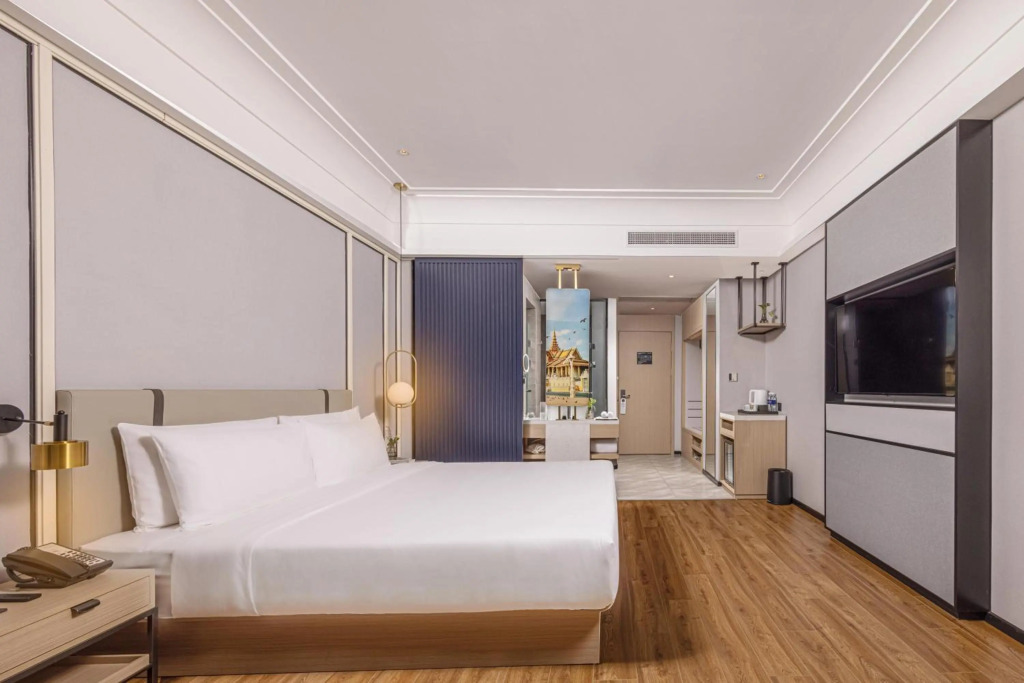 Maxx Phnom Penh Downtown By H World
