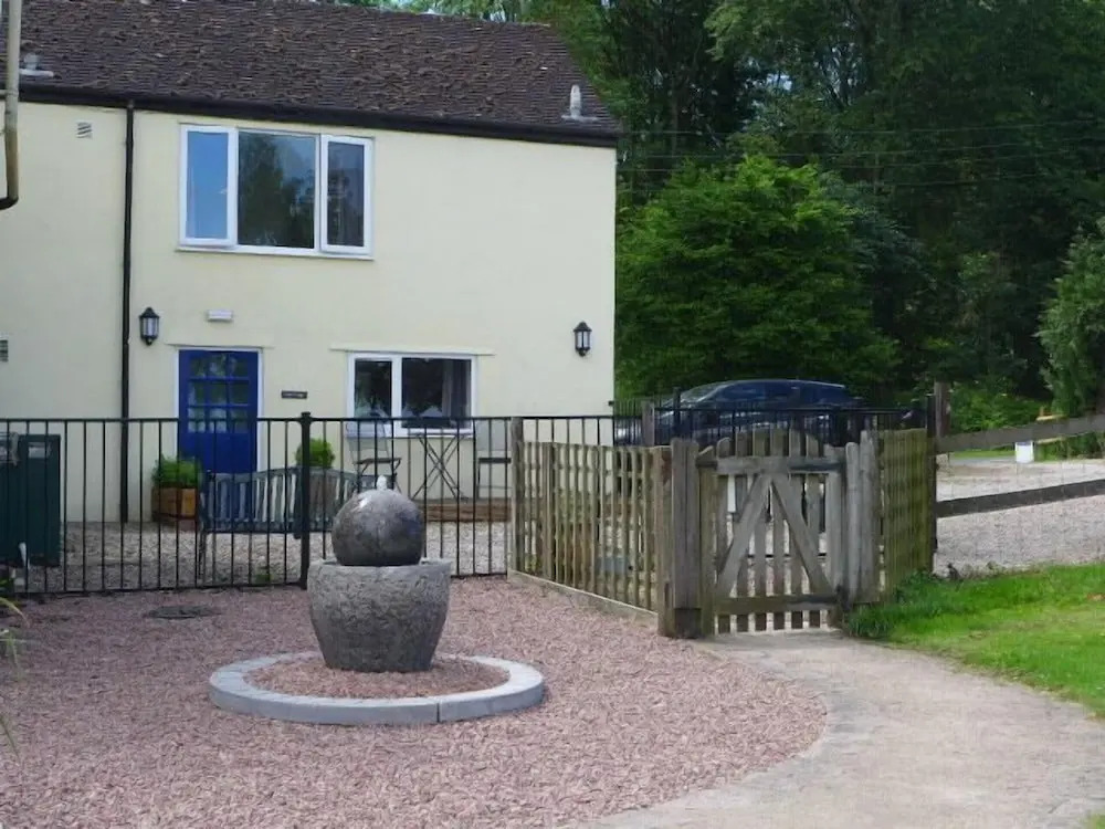 The Rock self-catering holiday cottage and garden lodges