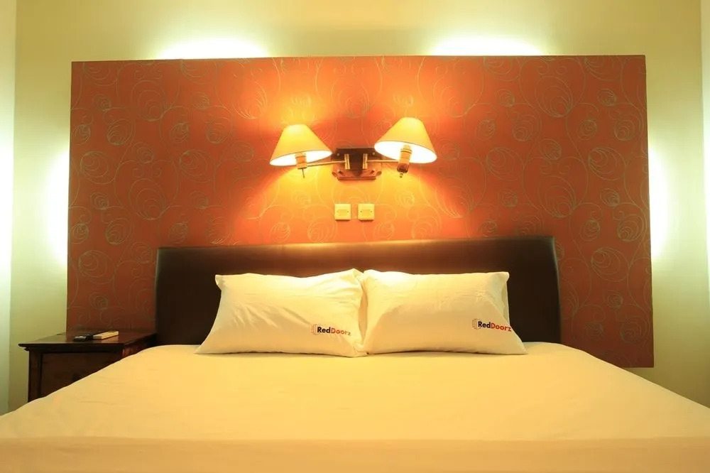 RedDoorz Near Discovery Mall Kuta